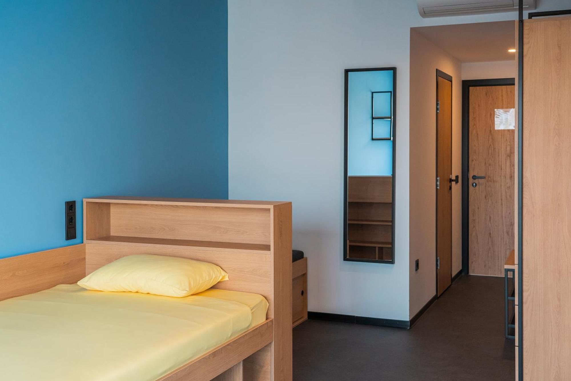 Hotel Campus 90 - Free Parking Varna Phòng bức ảnh